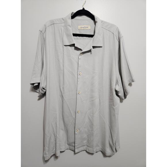 Men's Tommy Bahama SS Light Gray Button Down Size XL 70% Silk 30% Rayon - Picture 1 of 9
